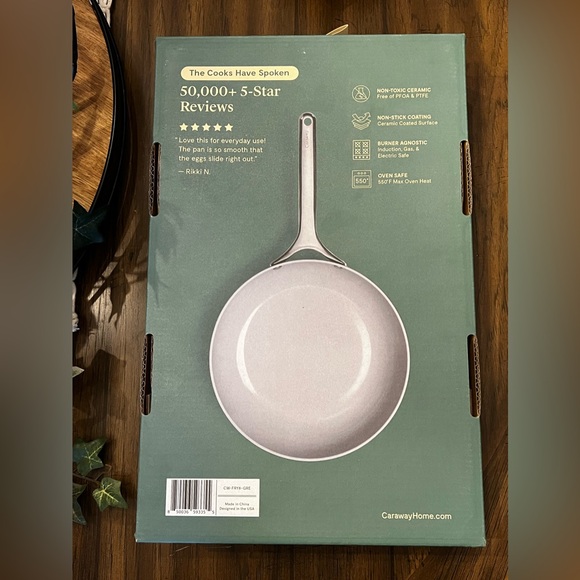 Caraway Nonstick Ceramic Mini Fry Pan (1.05 qt, 8") - Sage NEW WITH BOX - Picture 4 of 7